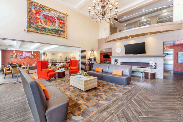 Hotel Interior 16 of 91