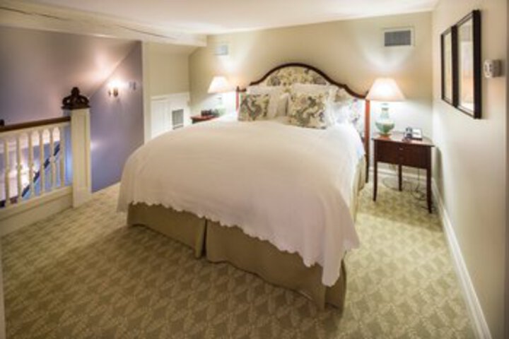 Suite 31 of 64