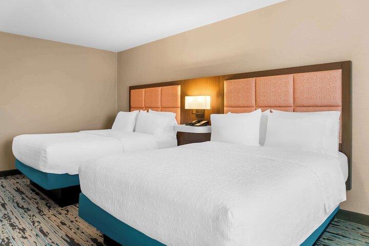 Hampton Inn Detroit / Auburn Hills-North