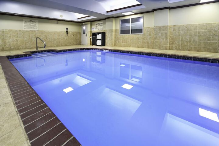 Pool 8 of 44