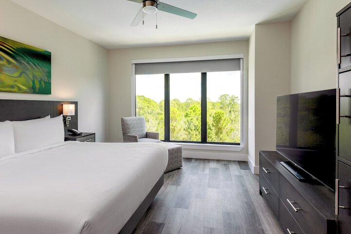 The Grove Resort & Water Park Orlando