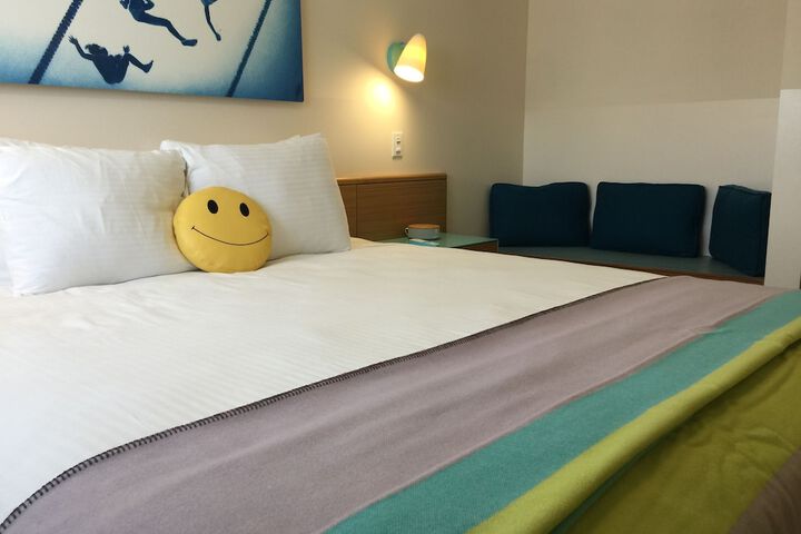 Room 68 of 85