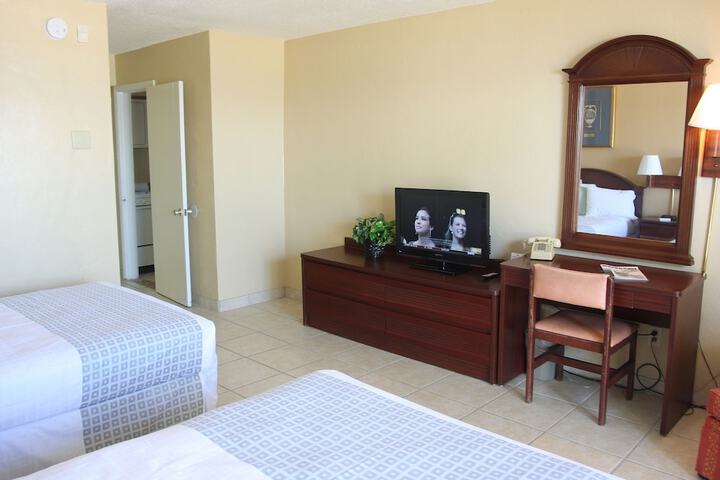 Room 18 of 39
