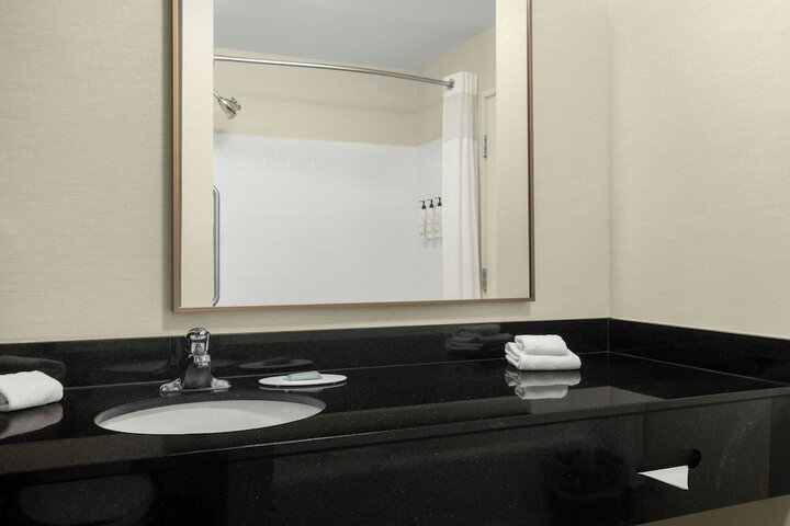 Fairfield Inn & Suites Marietta