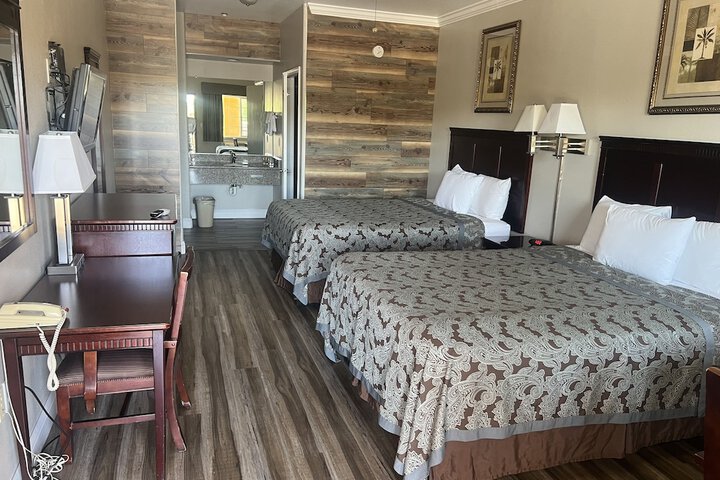 Room 21 of 30