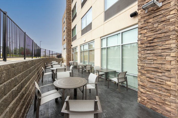 Holiday Inn Express & Suites Harrisonburg University Area by IHG