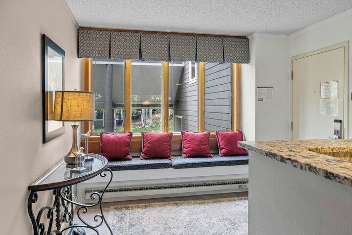 Evergreen Condominiums by Vail Resorts