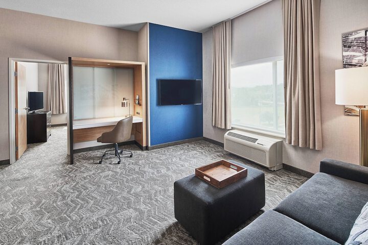 Room 19 of 36
