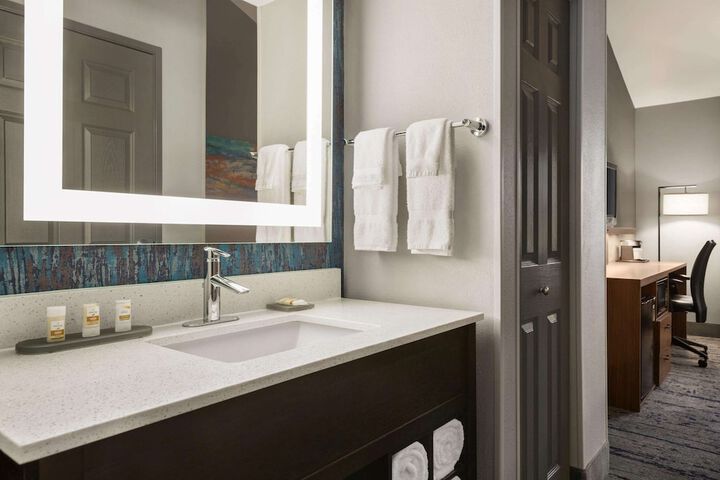 La Quinta Inn & Suites by Wyndham Salem OR