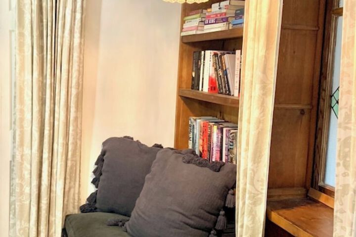 Room 19 of 28