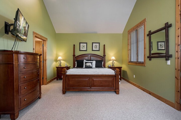 Room 12 of 38