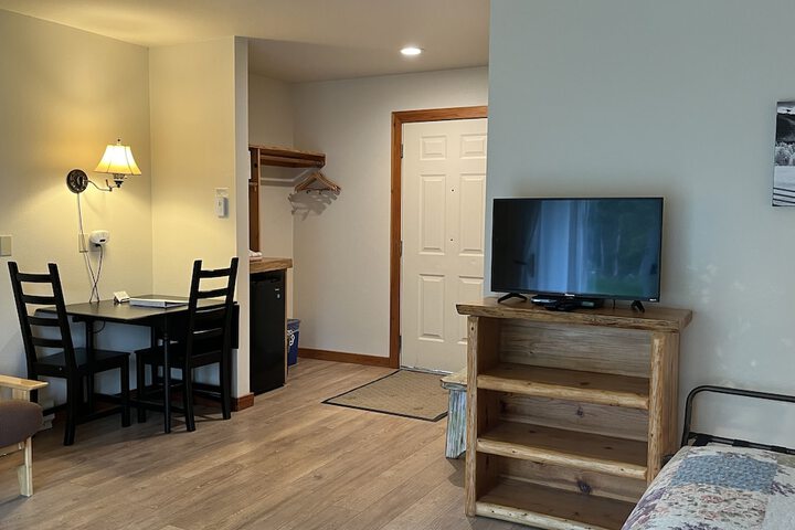 Room 113 of 210