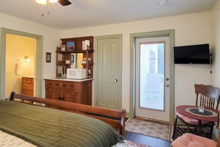 Room 14 of 46