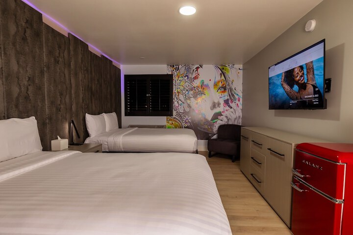 Room 26 of 36