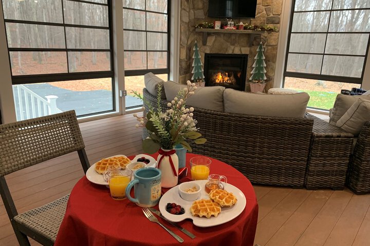 Breakfast/Coffee Service 66 of 73