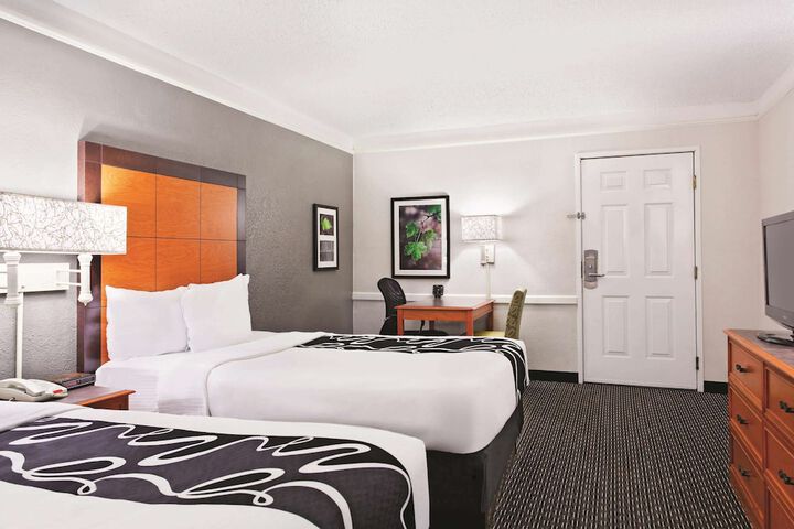 Room 40 of 52
