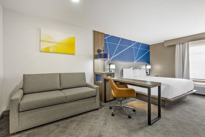 Room 14 of 26