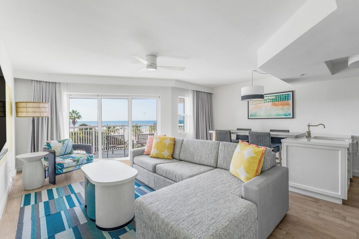 Beach House Suites by the Don CeSar