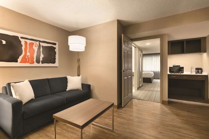Embassy Suites by Hilton Richmond