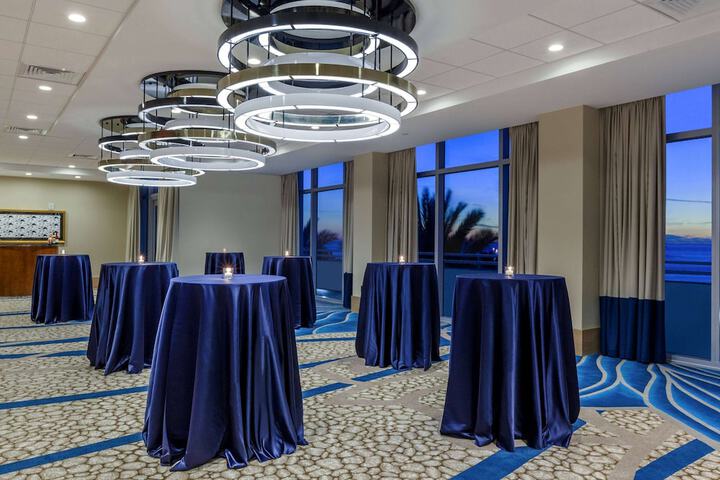 Wyndham Grand Clearwater Beach