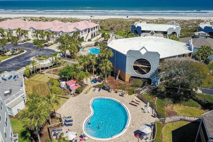 Hibiscus A103 2 / 2 Free Activities! & Oceanfront Wifi 3 Pools