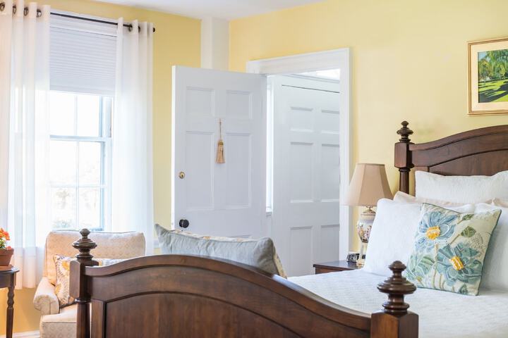 Room 29 of 121