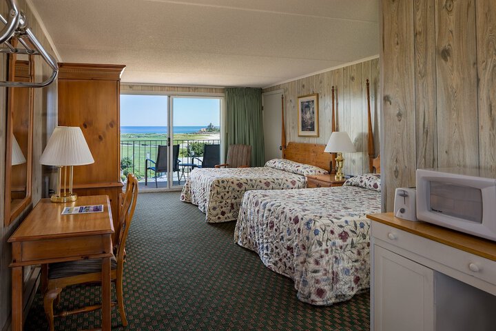 Room 16 of 36