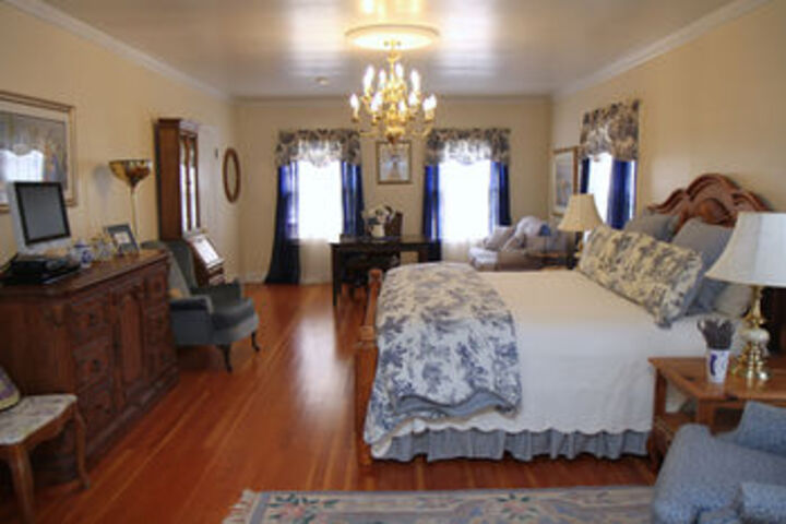 R. R. Thompson House