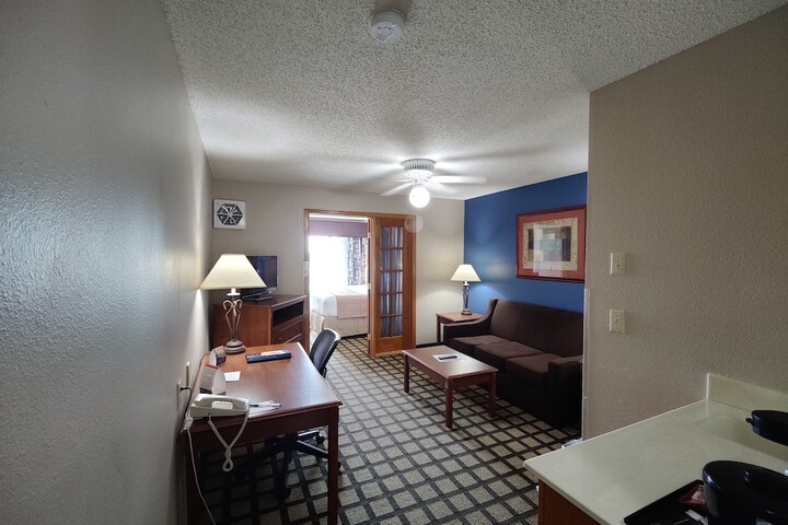 Baymont by Wyndham Albany MN