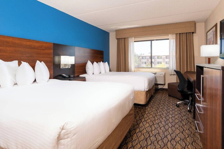 Grand Canyon Hotel and Suites