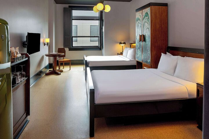 Room 45 of 84