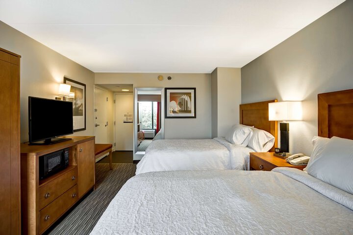 Room 18 of 35