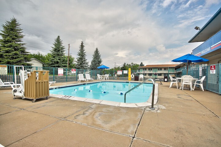Pool 3 of 29