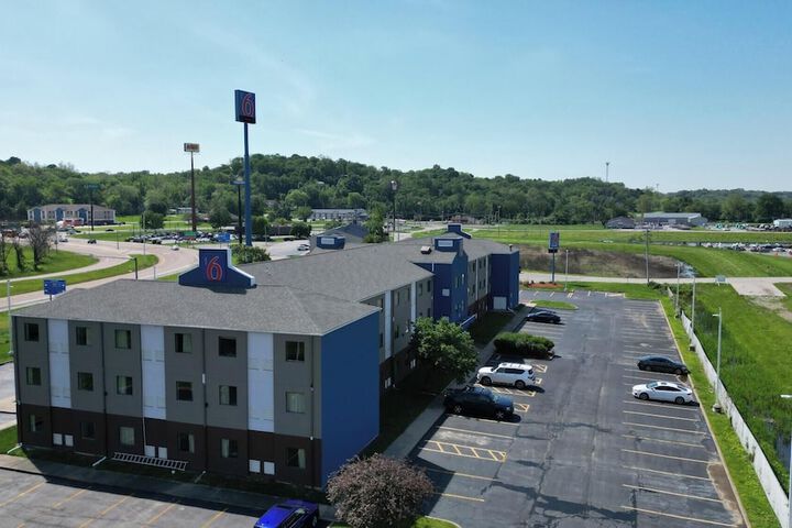 Motel 6 Caseyville IL - Caseyville Il