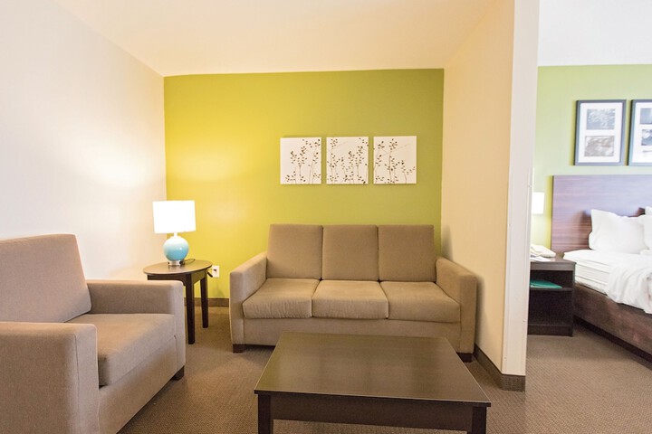 Sleep Inn & Suites Pleasant Hill - Des Moines