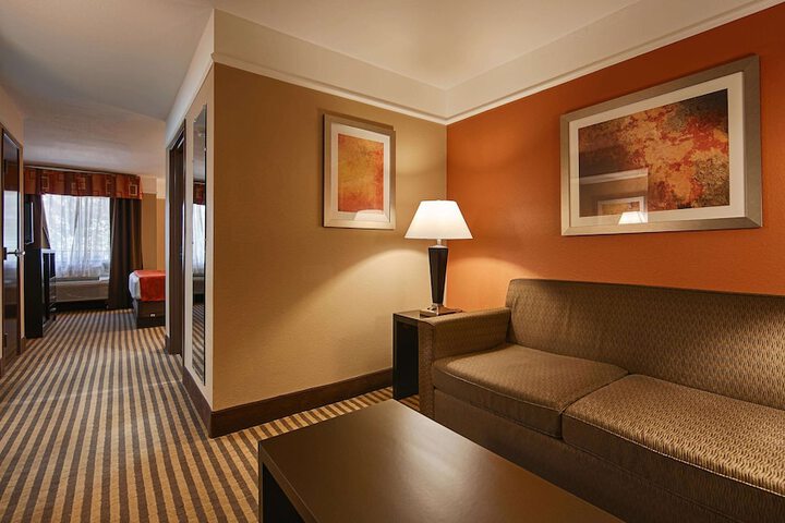 Room 21 of 30