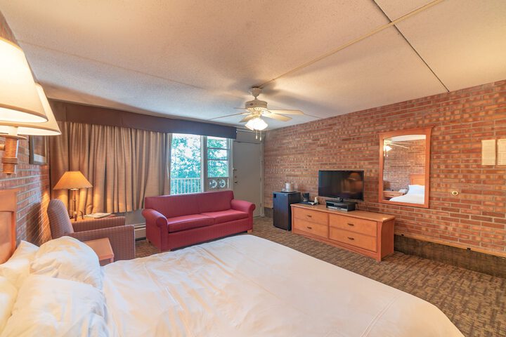 Room 47 of 59