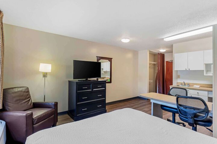 Room 19 of 29