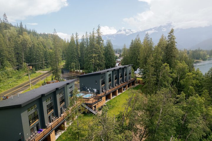 Hotel 5 of 35