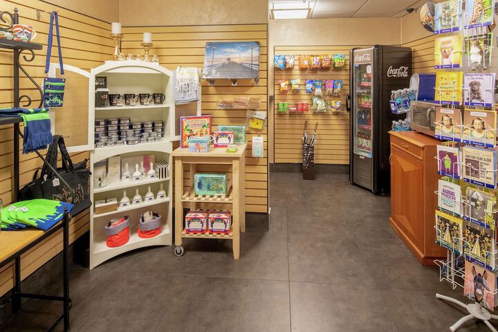 Gift Shop 34 of 35