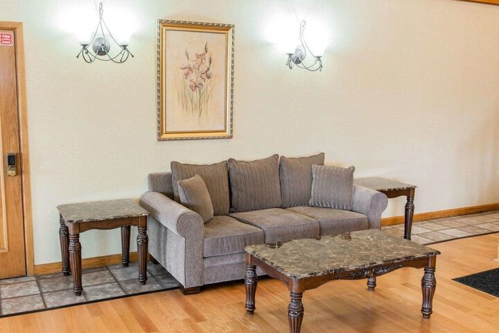 Hotel Interior 4 of 46