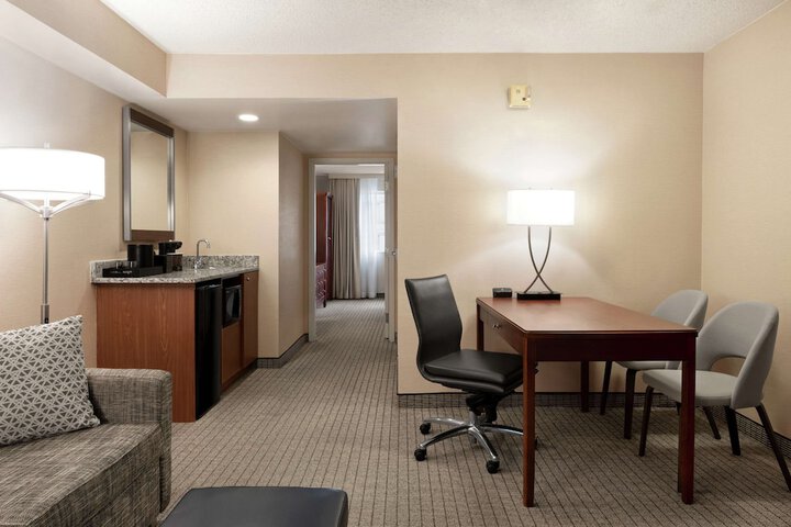 Embassy Suites by Hilton Cincinnati RiverCenter