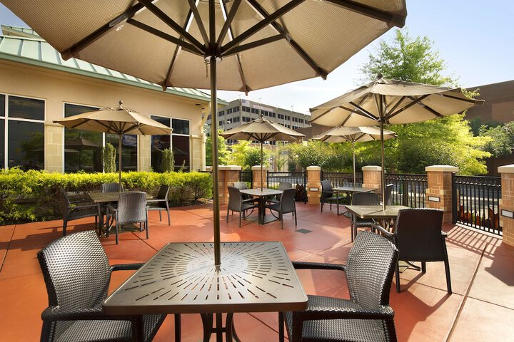 Terrace/Patio 36 of 37