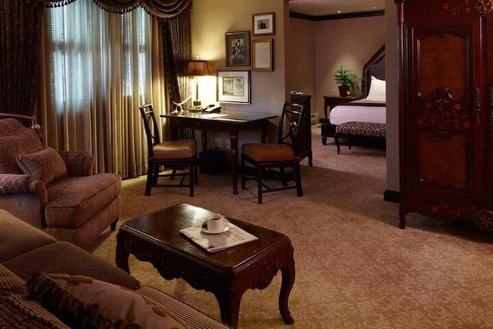 Room 47 of 89