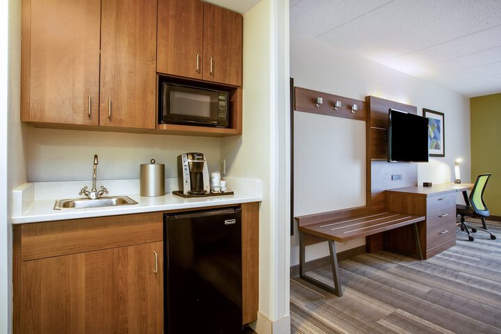 Room 22 of 40