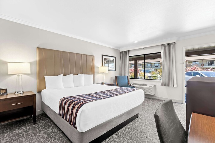 Room 21 of 36