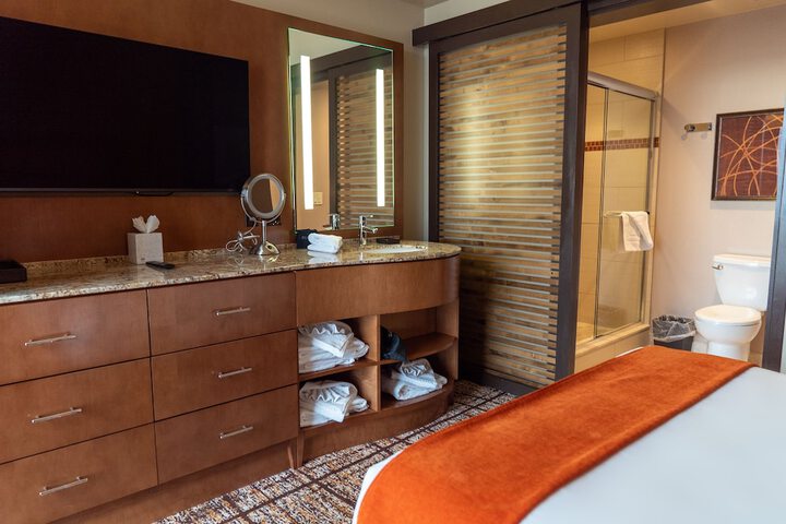Room 15 of 29