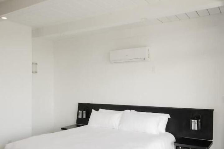 Room 12 of 45