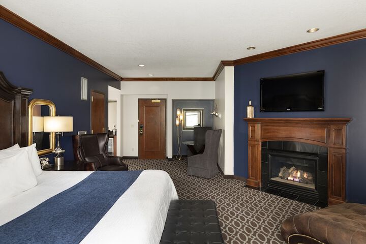 Des Lux Hotel