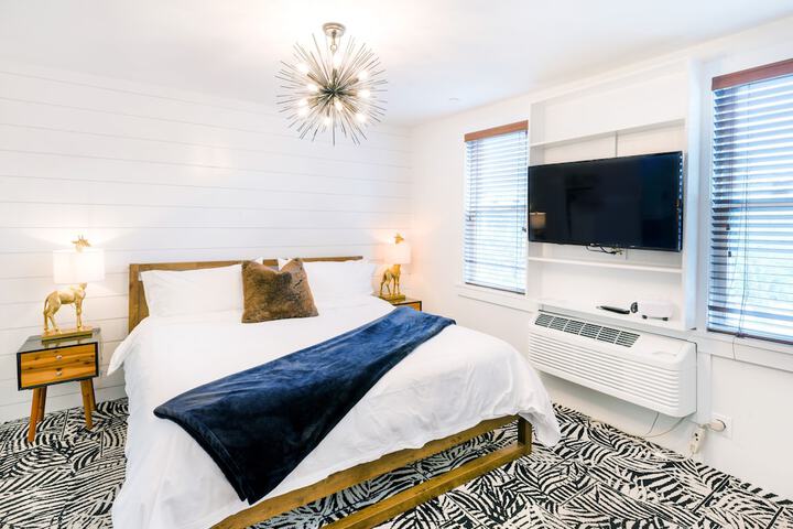 Room 13 of 62